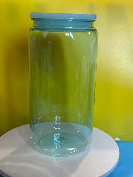 Plastic snowgloble de color